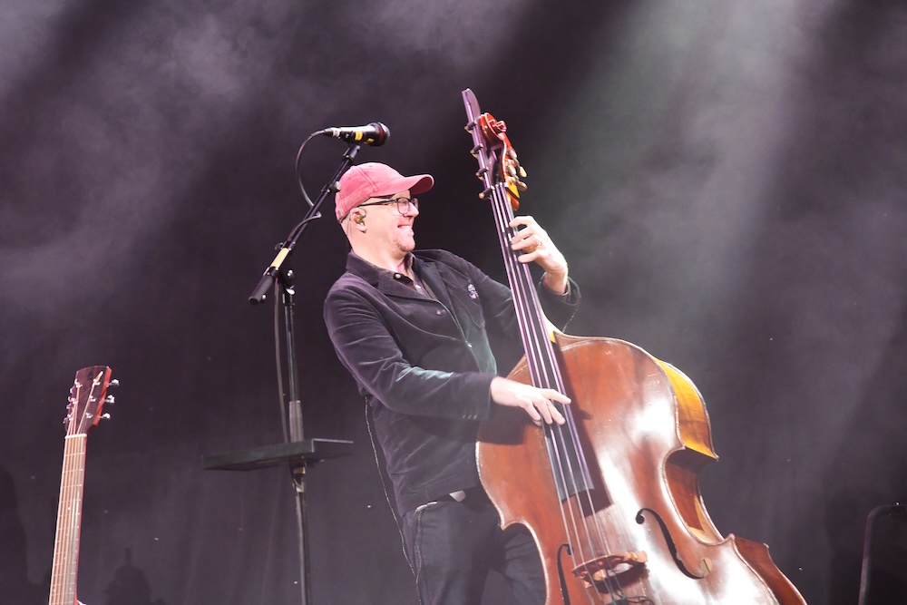Steve Knightly's bassist playing his double base on stage